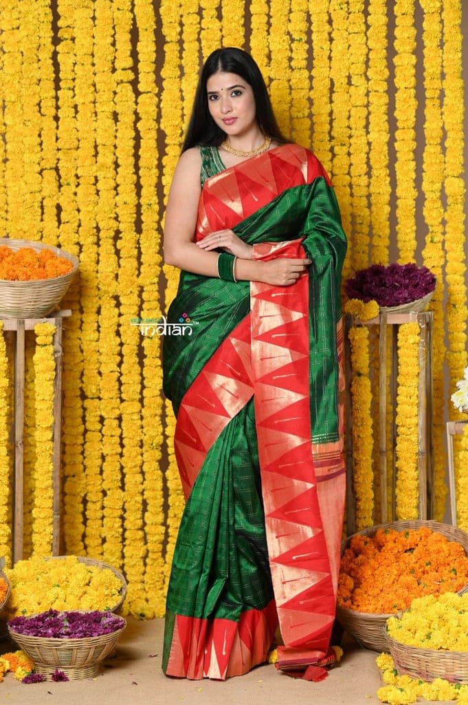 Rajsi~ EXCLUSIVE! Handloom Pure Silk Muniya Temple Border Saree WIth Handcrafted Parrot Pallu in Dark Green view 2
