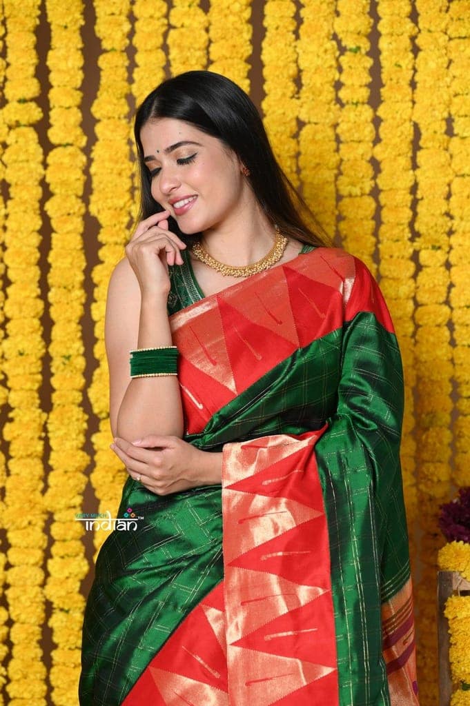 Rajsi~ EXCLUSIVE! Handloom Pure Silk Muniya Temple Border Saree WIth Handcrafted Parrot Pallu in Dark Green view 3
