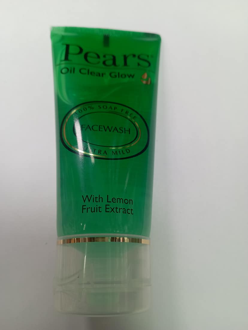 Pears Oil clear glow 100% Soap Free Facewash Ultra Mild With lemon Fruit extract