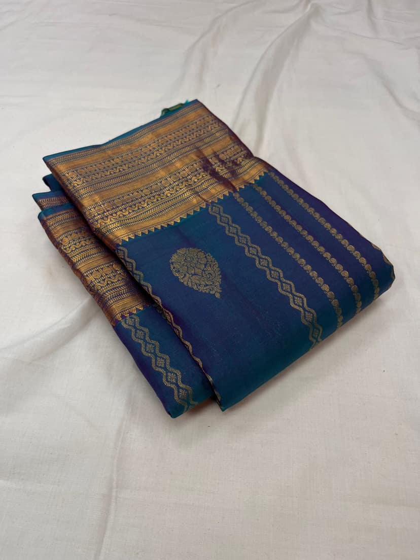 Blue Color Zari Woven Pure Kanjivaram Silk Saree view 4