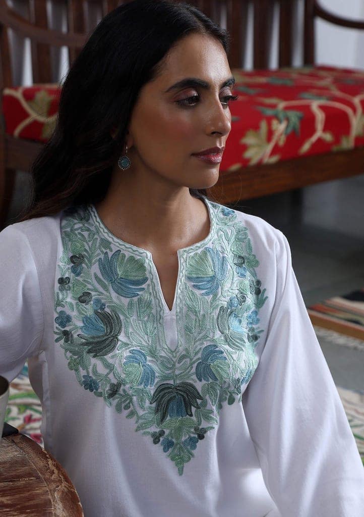 HOC Crafts Aari Embroidered Cotton Solid Women's Short Kurta - White view 4