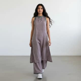 Handloom Cotton Co-Ord Set in Onion Pink with Mirror Work