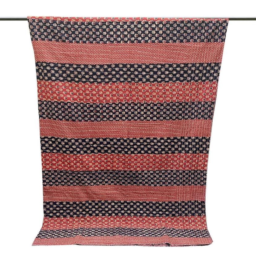 Garvi Gurjari (A Gujarat Govt Enterprise Maroon and Black Cotton Patchwork Quilt