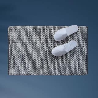 Plush Pebble Bath Mat - Super Absorbent & Non-Slip Bathroom Mat