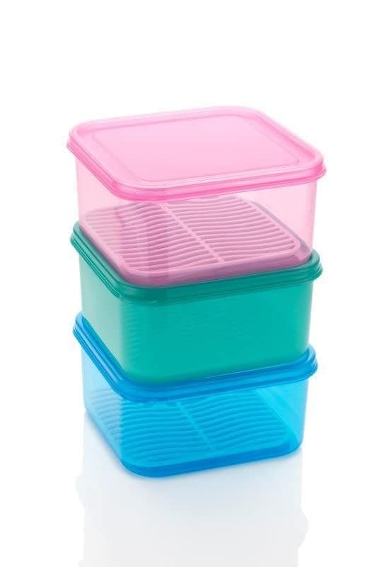 HAPPI Multipurpose Plastic 3 Pcs Masala Box for Kitchen, Spice Container for Kitchen, Transparent Fridge Storage Containers Airtight Grocery,Cereal,Vegetable Fruits Dabba 1500 Ml (Pack of 3 Colors)