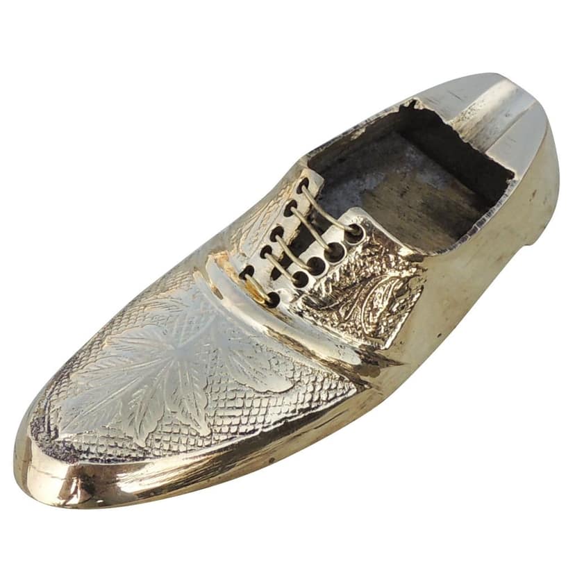 Handcrafted Brass Ashtray | Classic Tabletop Smoking Accessory, Height : 1.2 Inch (ZMAS154 E) view 2