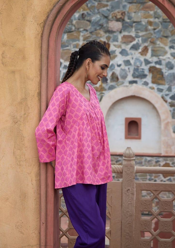HOC Crafts Glazed Cotton Hand Block Printed Women's Short Kurta - Pink view 5