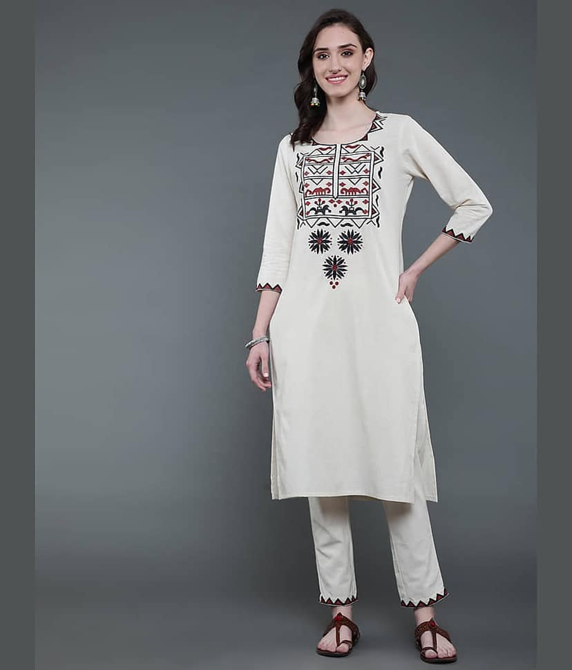 Antaran Cotton Printed Kurti With Pants Women's Stitched Salwar Suit - White ( Pack of 1 )