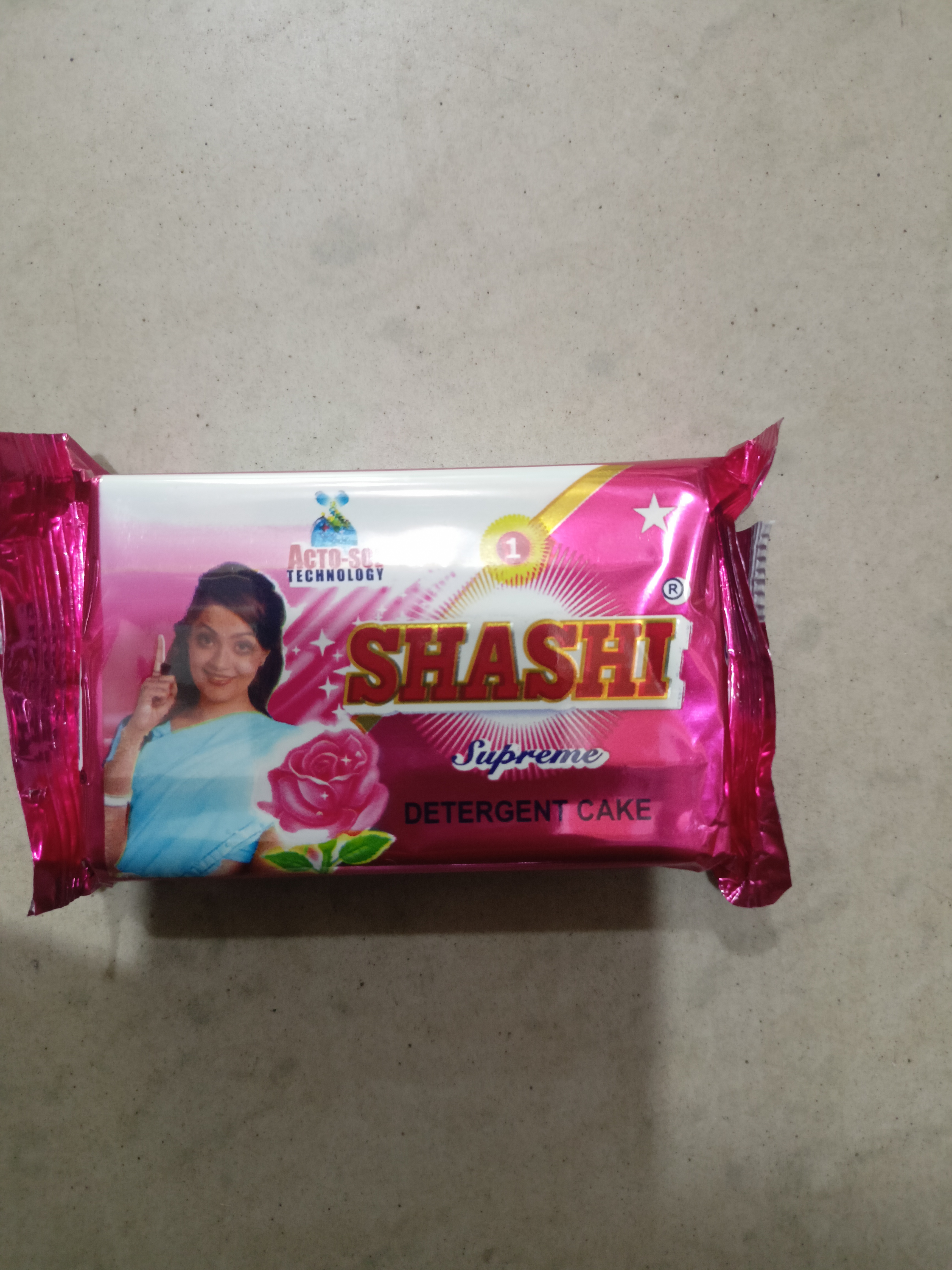 shashi suprem detergent bar