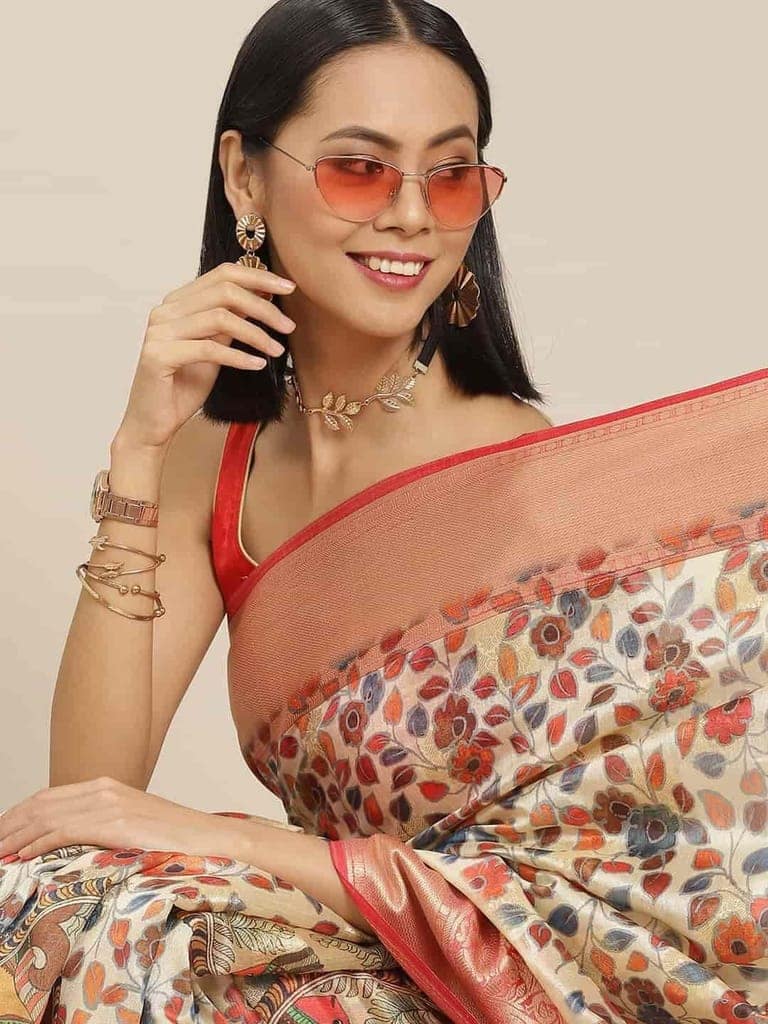 Women's Digital Printed Woven Silk Saree with unstiched blouse piece view 3