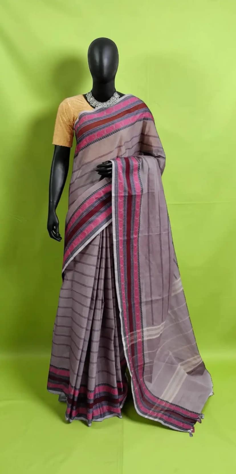 Handwoven Kanchipuram Cotton-Silk Saree in Mauve Pink with Woven Borders
