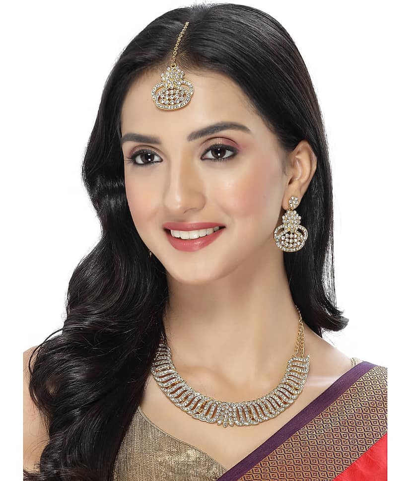 Sukkhi Gold Alloy Necklace Set ( Pack of 1 ) view 2