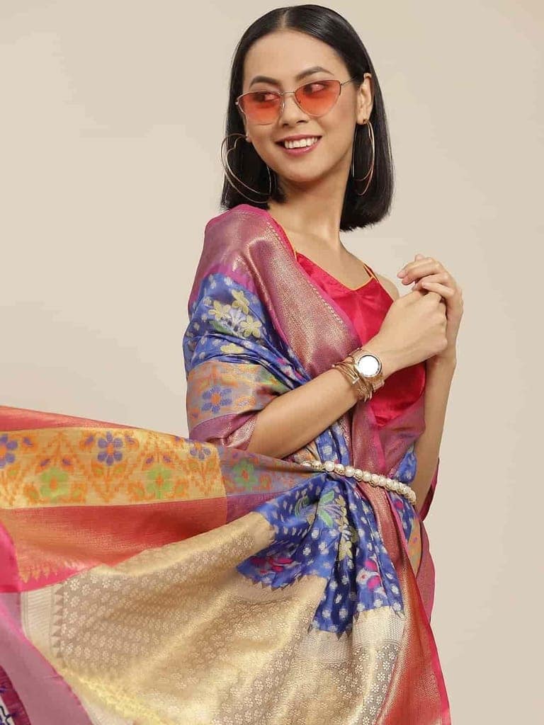 Women's Ikkat Designer Silk Saree With Unstiched Blouse Piece view 3