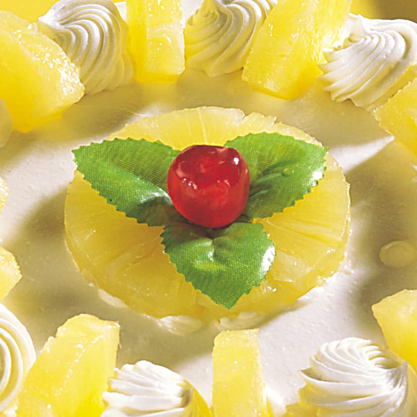 Delicious Pineapple Cream Cake Half Kg view 4