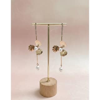 Earrings Gold-Toned Floral