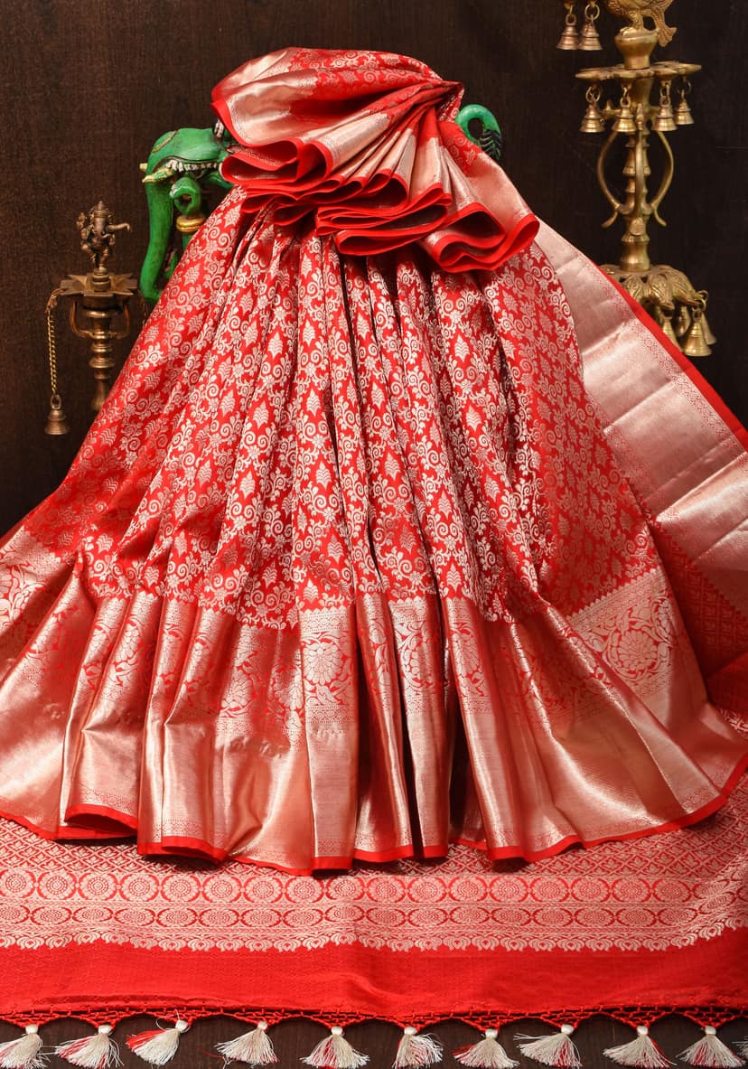 Red and White Gold Exquisite Kanjivaram Pure Silk saree with Ornate Jaal Brocade | SILK MARK CERTIFIED