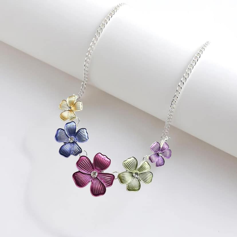 Fashionable Multicolor Flower Crystal American Diamonds Pendant Necklace for Women view 2