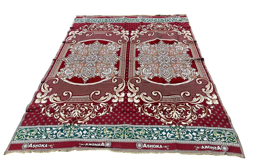 Mandhania Cotton Royal King Size Solapuri Chaddar (7.5 X 9 ft) view 4