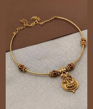ROFARWORD Gold Brass Necklace Set ( Pack of 1 )