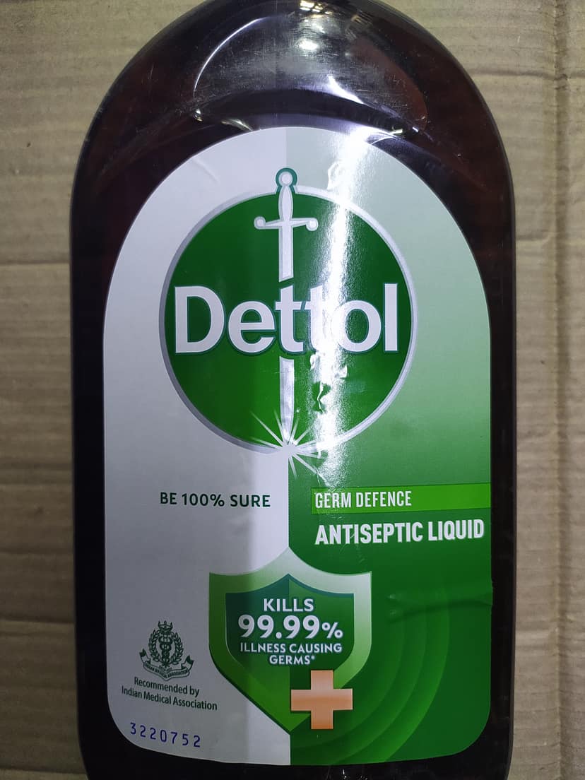 Dettol Be 100% sure Germ defence Antiseptic liquid 99.99% Kills Illness causing Germs