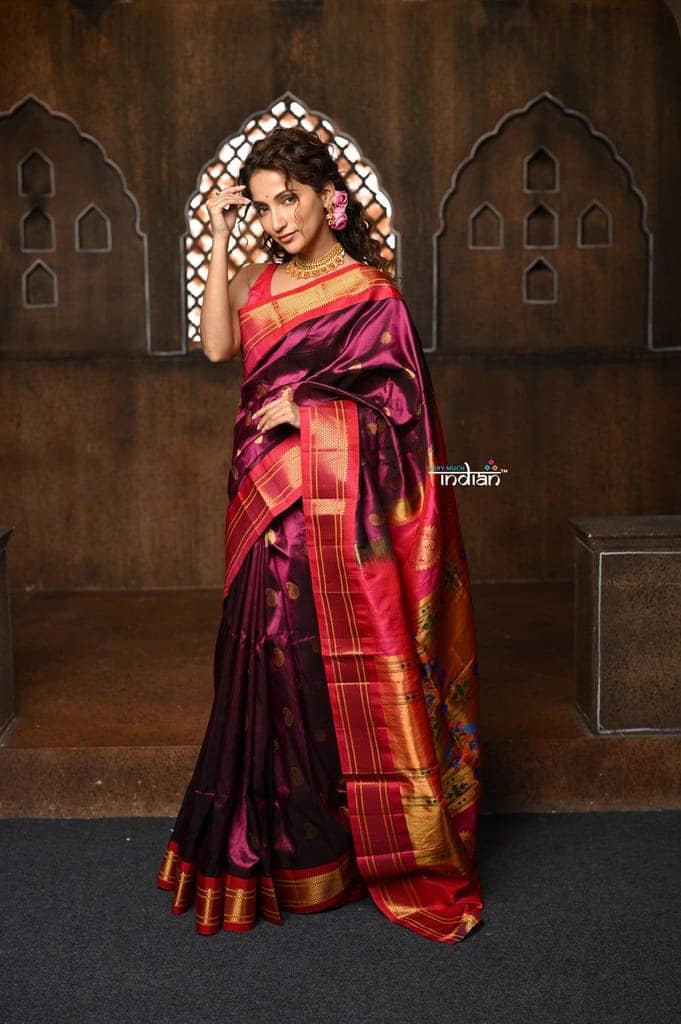 Parampara ~ Handloom Pure Silk Maharani Paithani with Majestic Contrast Maharani Pallu in Wine
