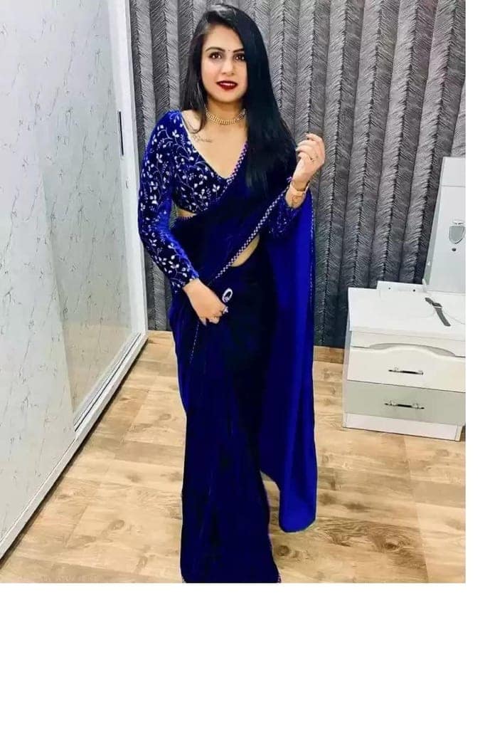 Dream Crushers Women Heavy Velvet Embroidery Border Saree With Embroidery work Blouse Piece view 6