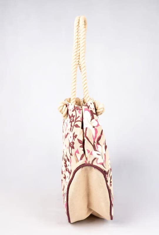 Women hand bag view 4