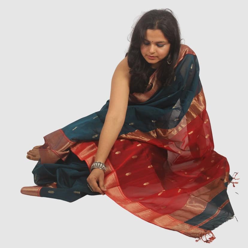 Teal Green and Maroon Maheshwari Silk Cotton Saree with Gold Zari Border view 3
