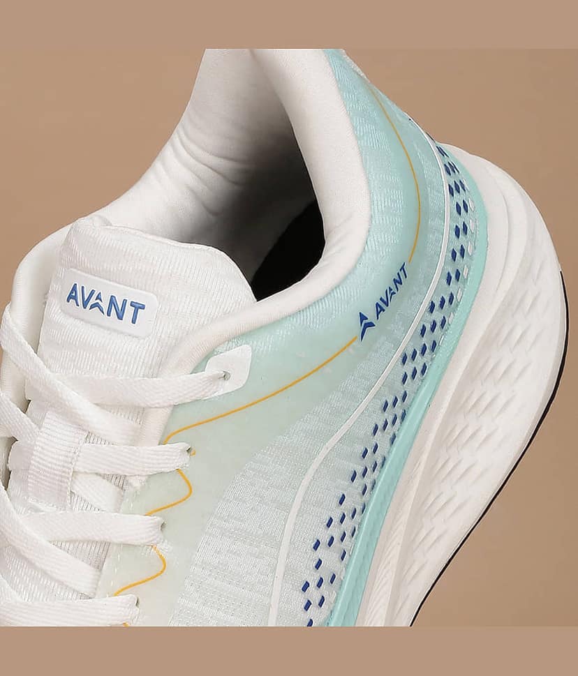 Avant Stratos White Men's Sports Running Shoes view 5