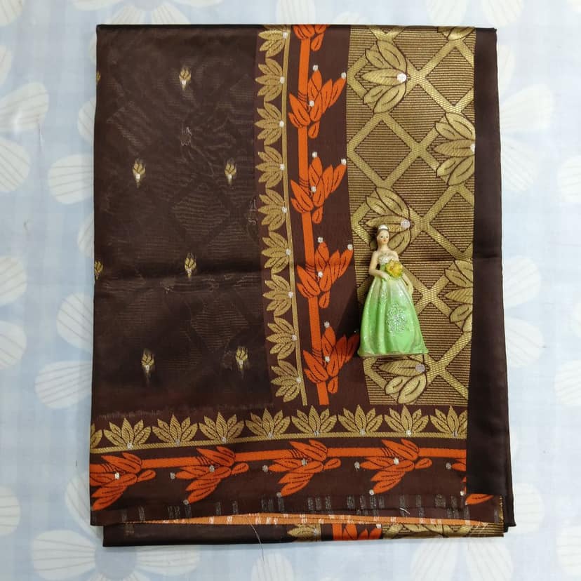 Soft Silk Saree with Blouse view 4