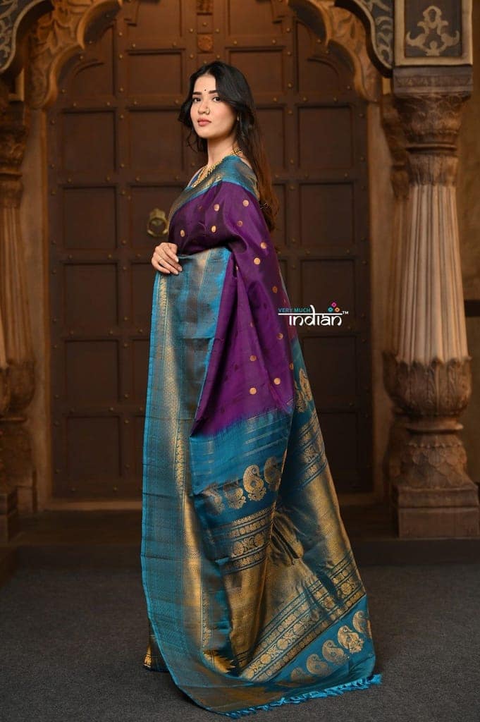 Parampara Revival ~ Gadwal Pure Silk Handloom Saree in Purple with Light Blue Border view 3