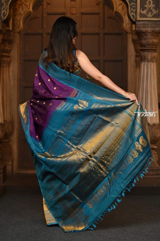 Parampara Revival ~ Gadwal Pure Silk Handloom Saree in Purple with Light Blue Border view 5