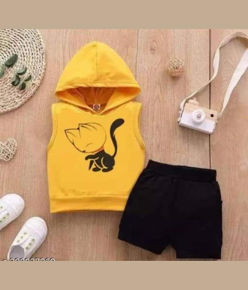 MUSNAH GARMENTS Pack of 1 Unisex Cotton T-Shirt & Shorts Set ( Gold )