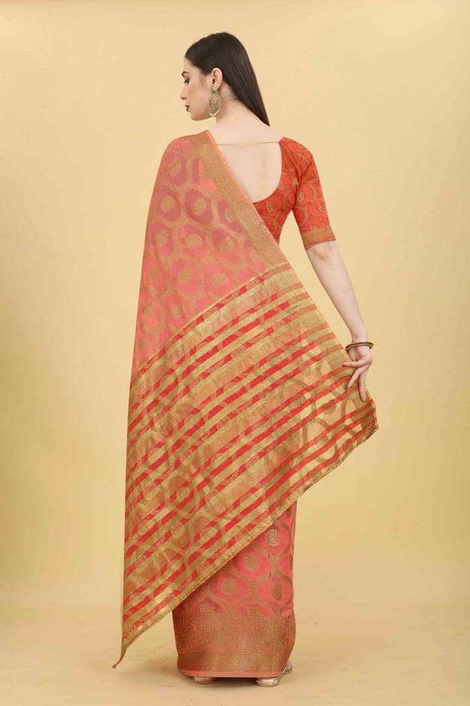 Women's Floral Cotton blend Saree With Blouse Piece view 3
