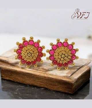 Vighnaharta Golden Stud Earrings ( Pack of 1 )
