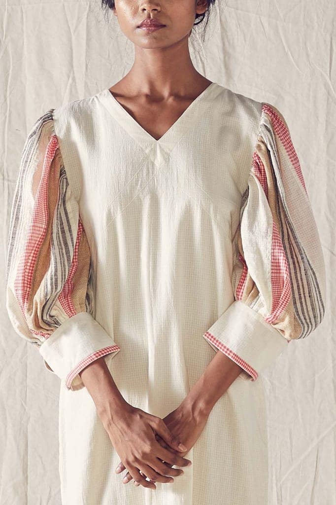 Maxi Trapeze Dress In Off White Cotton Khadi Mulmul view 4