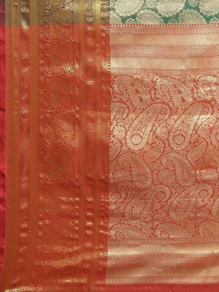 Women's Brocade Soft Silk Zari Woven Saree With Unstiched Blouse Piece view 4