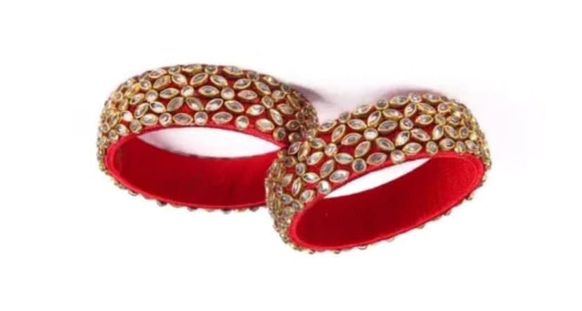 Red and Gold Kundan Bangles Set of 2 view 3