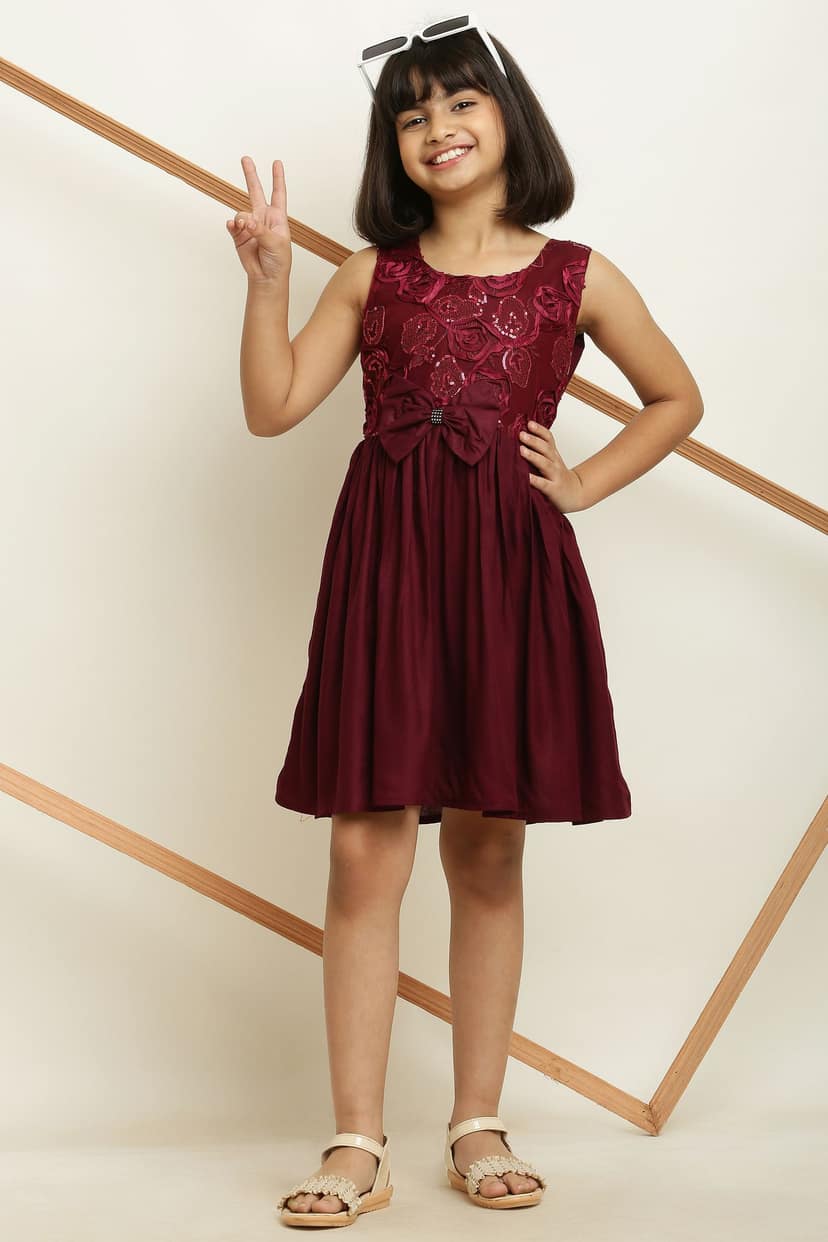 Modern Fancy Pair Girls Frock & Dress. view 4