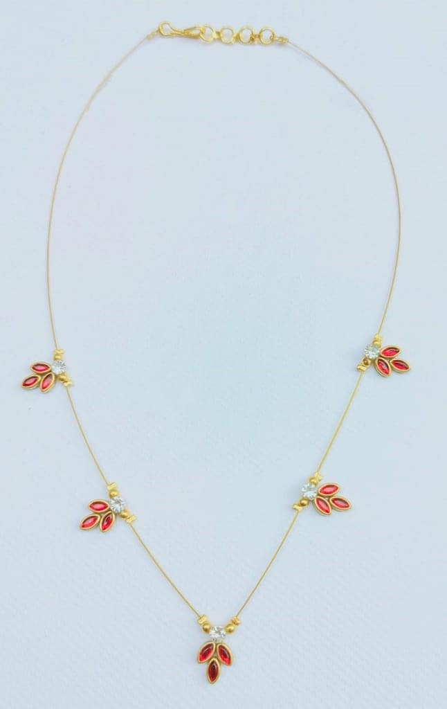 stone and Gold Leaf Necklace with Diamond Accents(Red)