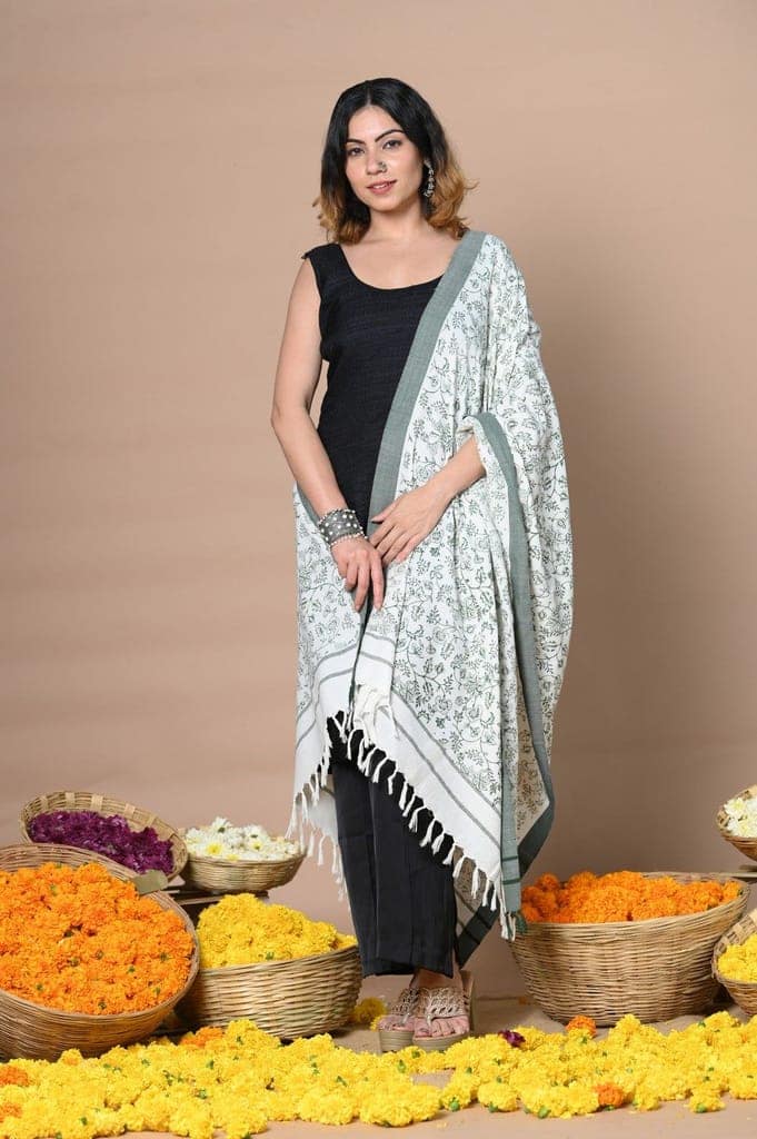 Rajsi~Handloom Pure Cotton Duppata With Beautiful Print and Designer Tassels ~ Grey view 3