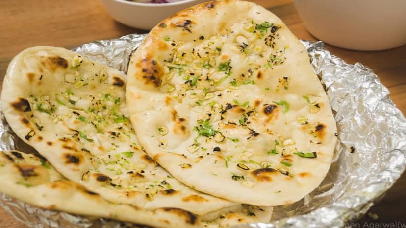 Garlic naan
