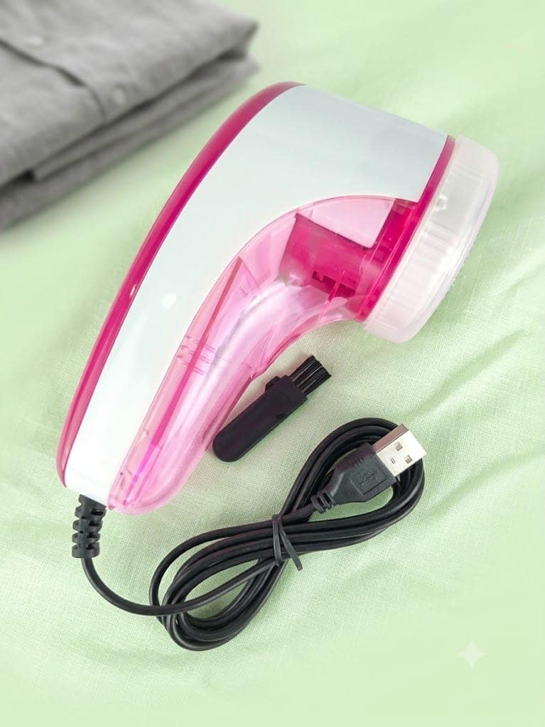 Portable Electric Lint Remover & Fabric Shaver for Sweaters, Blankets, Jackets & Woolen Clothes (USB Rechargeable, Includes Cleaning Brush) view 2