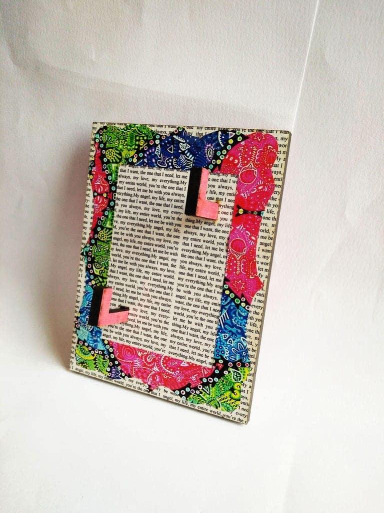 KEY HOLDER - RECTANGLE TEXT BASE WITH VIBGYORISE ARTWORK FRAME view 2