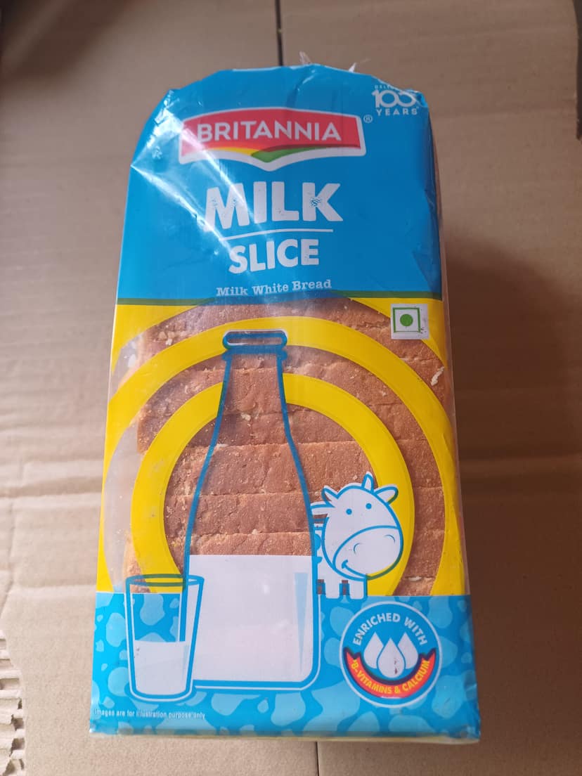Britannia Milk Slice white bread 400g