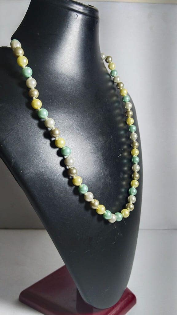 Creamy Mint Green Faux Pearl Necklace view 3