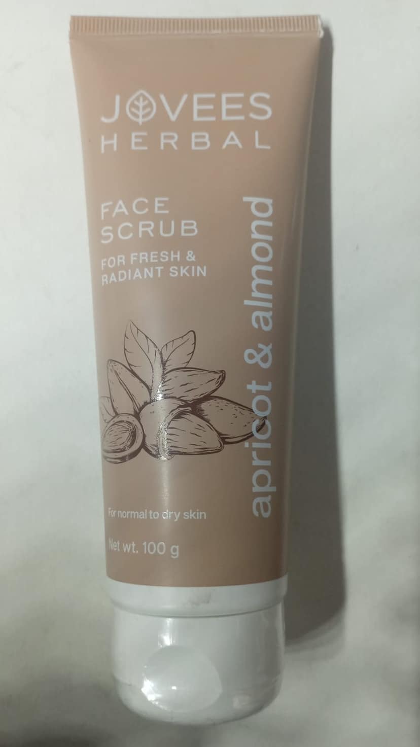 Jovees herbal face scrub for fresh radiant skin 100g