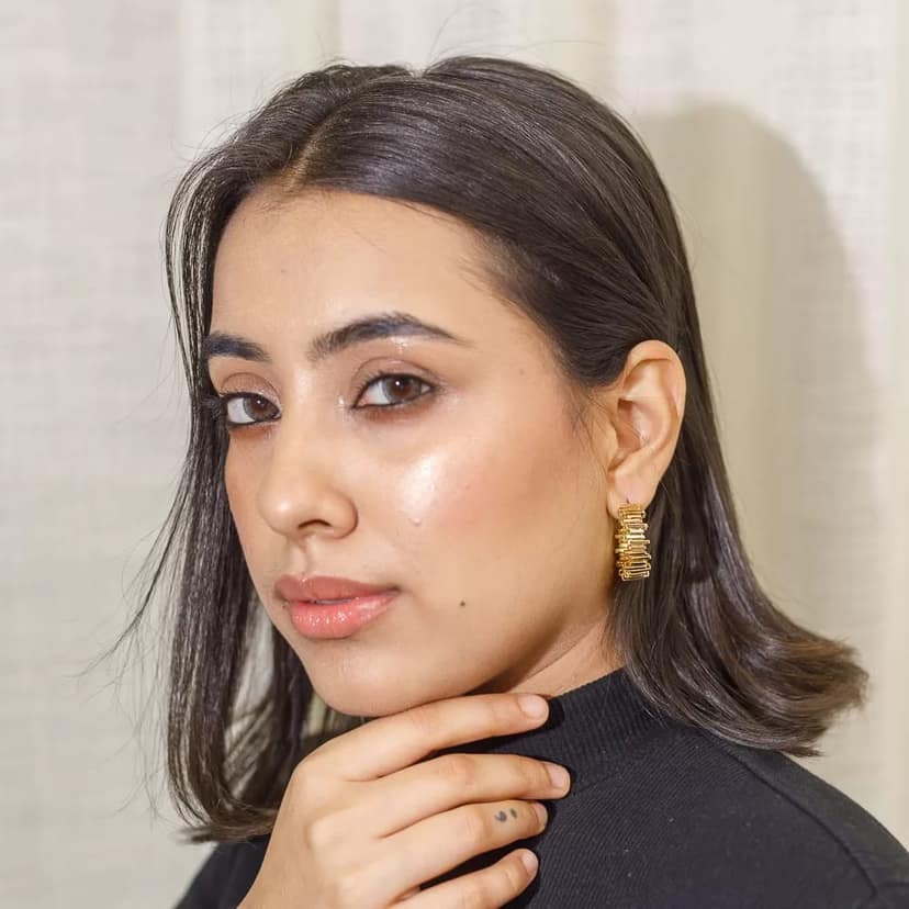 Gold-Plated Hoop Earrings - Anti-Tarnish Dailywear view 2
