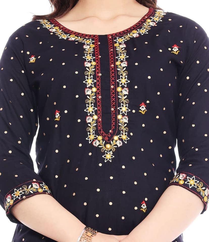 MANMAYEE Women's Rayon Embroidery Straight Kurti | Straight Kurti view 3