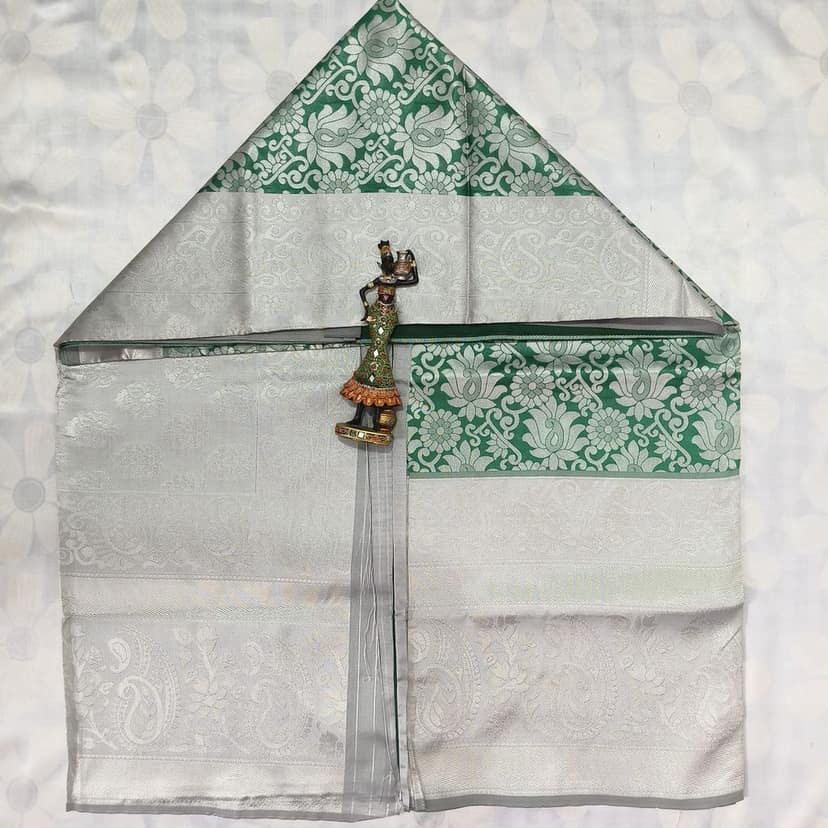 Tissue Silk Cotton Saree with Blouse view 3